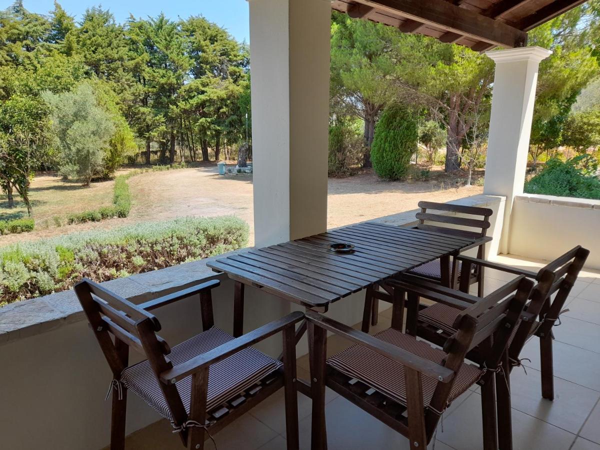 Lemontree Apartments Касиопи Екстериор снимка