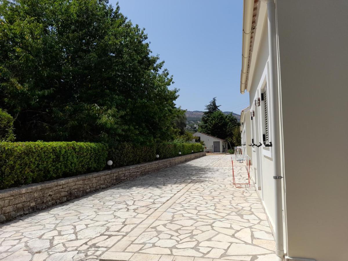 Lemontree Apartments Касиопи Екстериор снимка